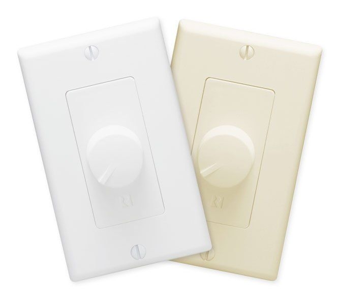 Russound - Attenuator Stereo 126W WH/Ivory/L-Almond