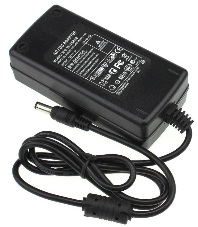 TRISTATE - Power Supply 12VDC 5Amp Plug In